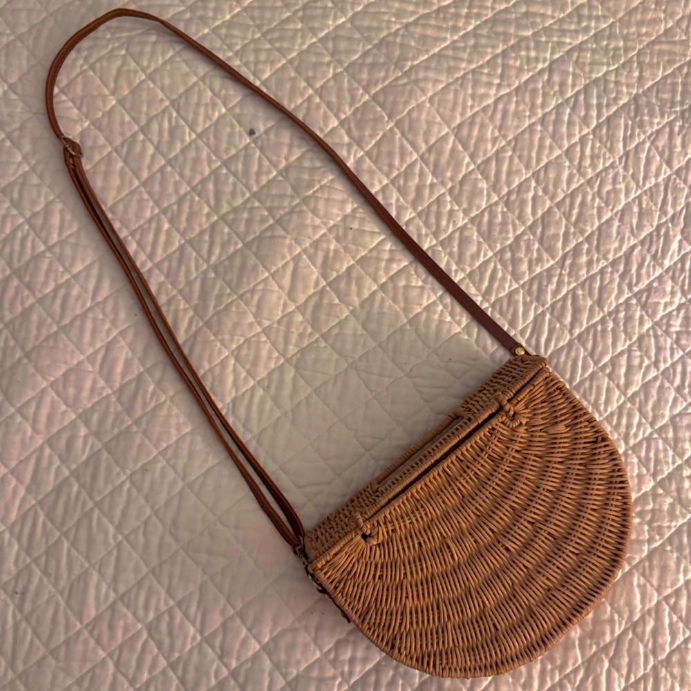 Woven Crossbody Purse NWOT